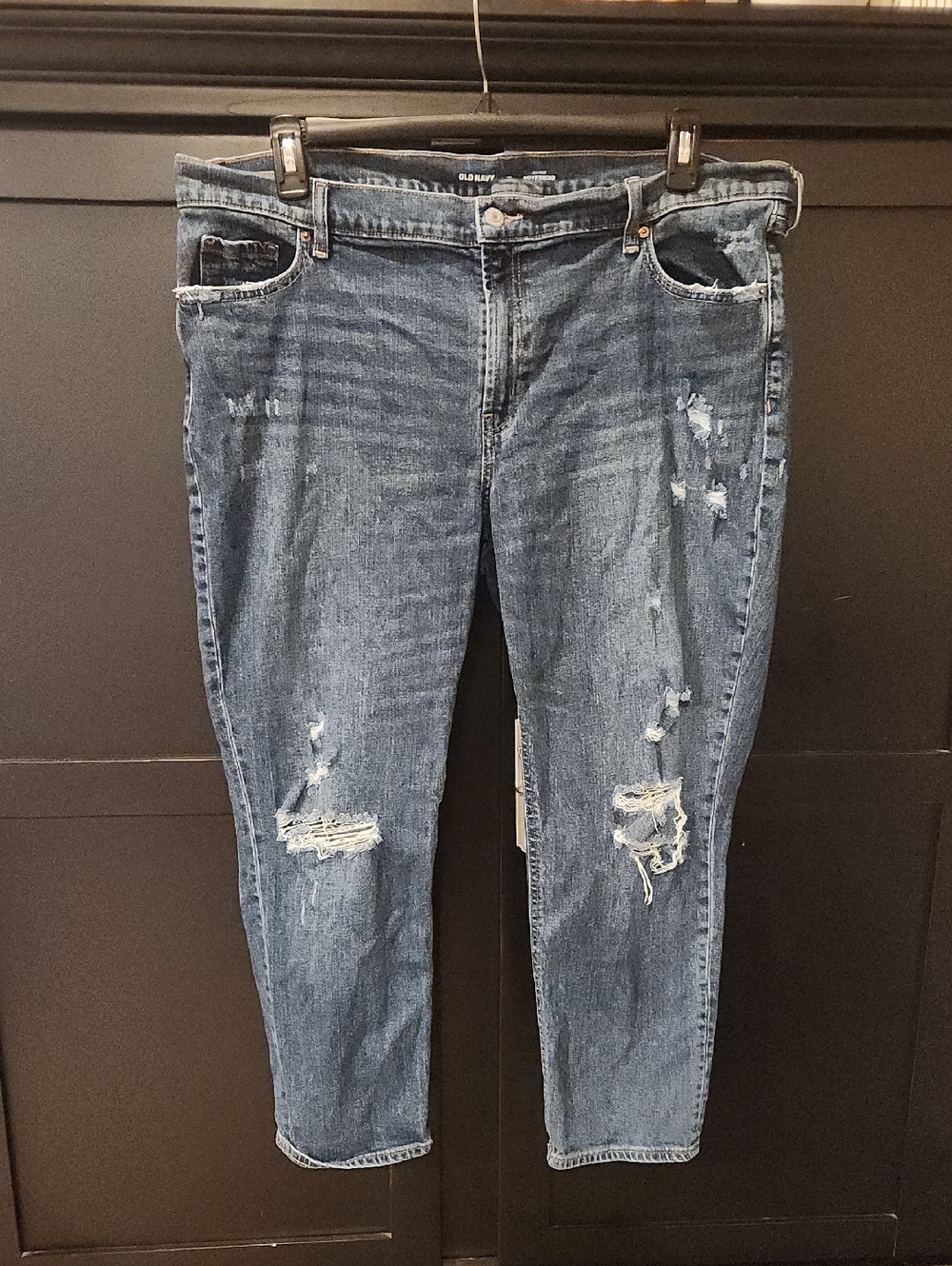 Old Navy Boyfriend Jeans in Distressed Blue Wash